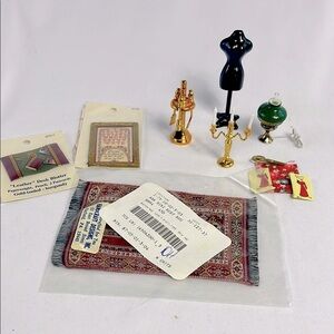 Lot of Vintage Miniature Dollhouse Accesories